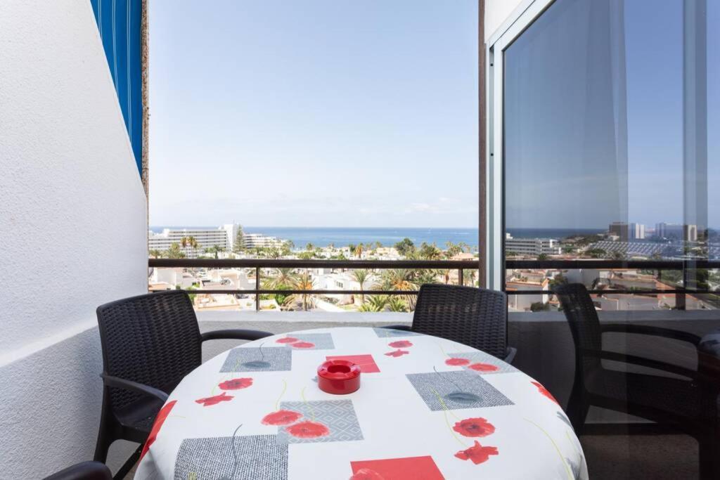 Cozy Apartment Playa Las Americas Playa de las Americas  Bagian luar foto